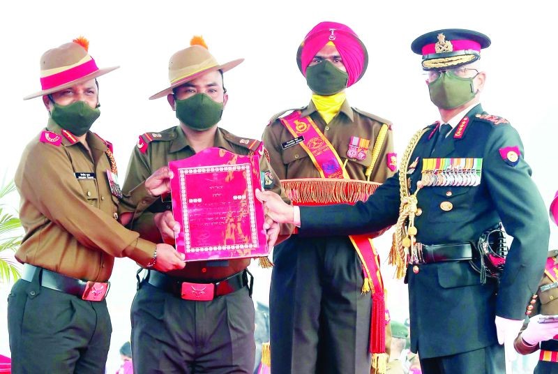 Colonel Bimlesh, SM and Subedar Major Senrun Elvenson Anal, receiving the Chief of Army Staff Unit Citation award on behalf of the 3rd Battalion of the Naga Regiment (3 NAGA) during the 73rd Army Day Parade in New Delhi on January 15. 3 NAGA, the youngest battalion in the Naga Regiment was conferred the award for exemplary performance in the service of the nation during the year 2020. 23 units of the Indian Army were conferred with the award this year. (Photo Courtesy: PRO (Def) Kohima)